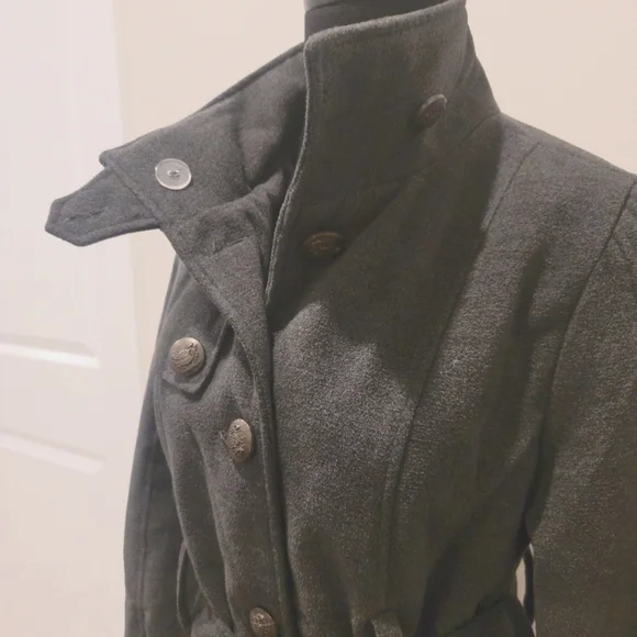 Jack. coat - Picture 2 of 6